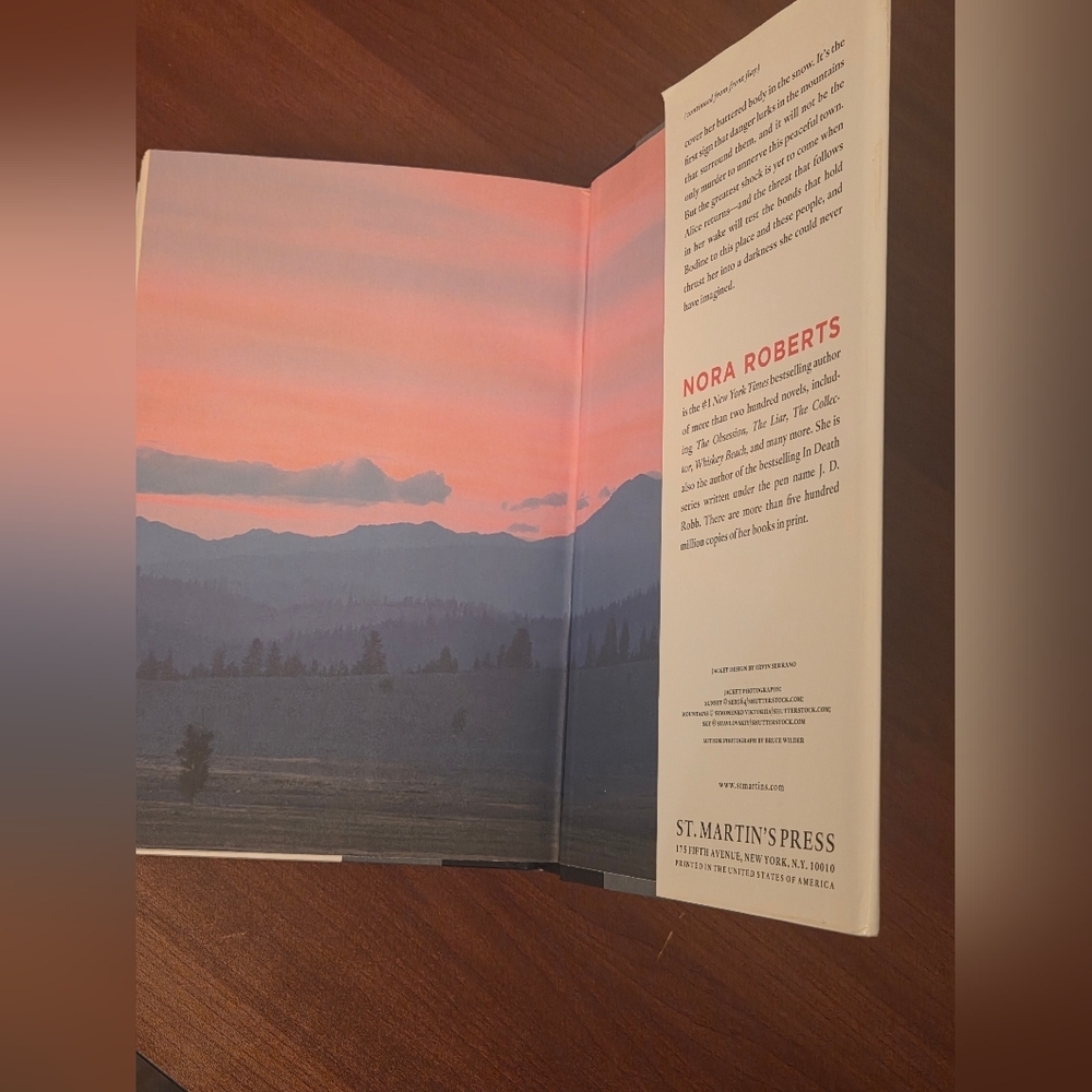 Nora Roberts 'Come Sundown' Hardcover Book - Picture 3 of 4
